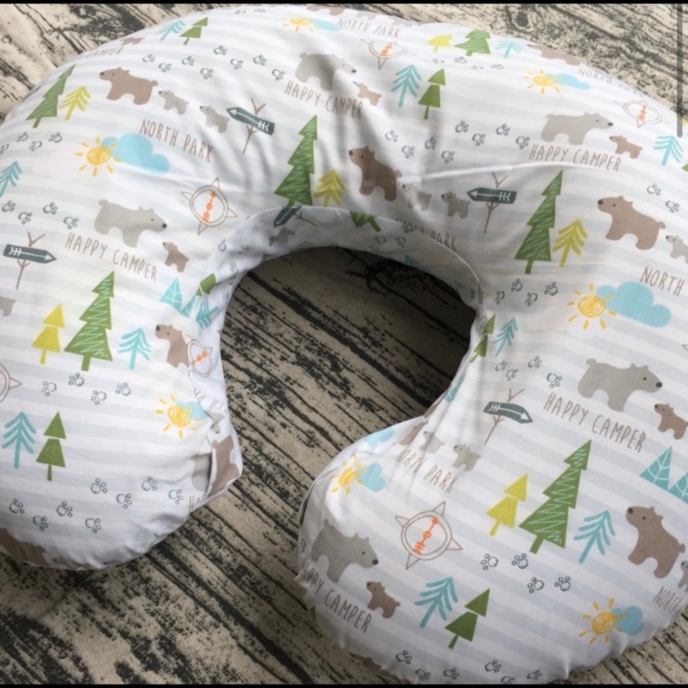 Boppy pillow